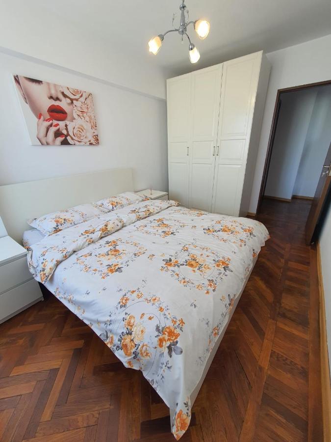 Bucharest Central Majestic Apartment ภายนอก รูปภาพ